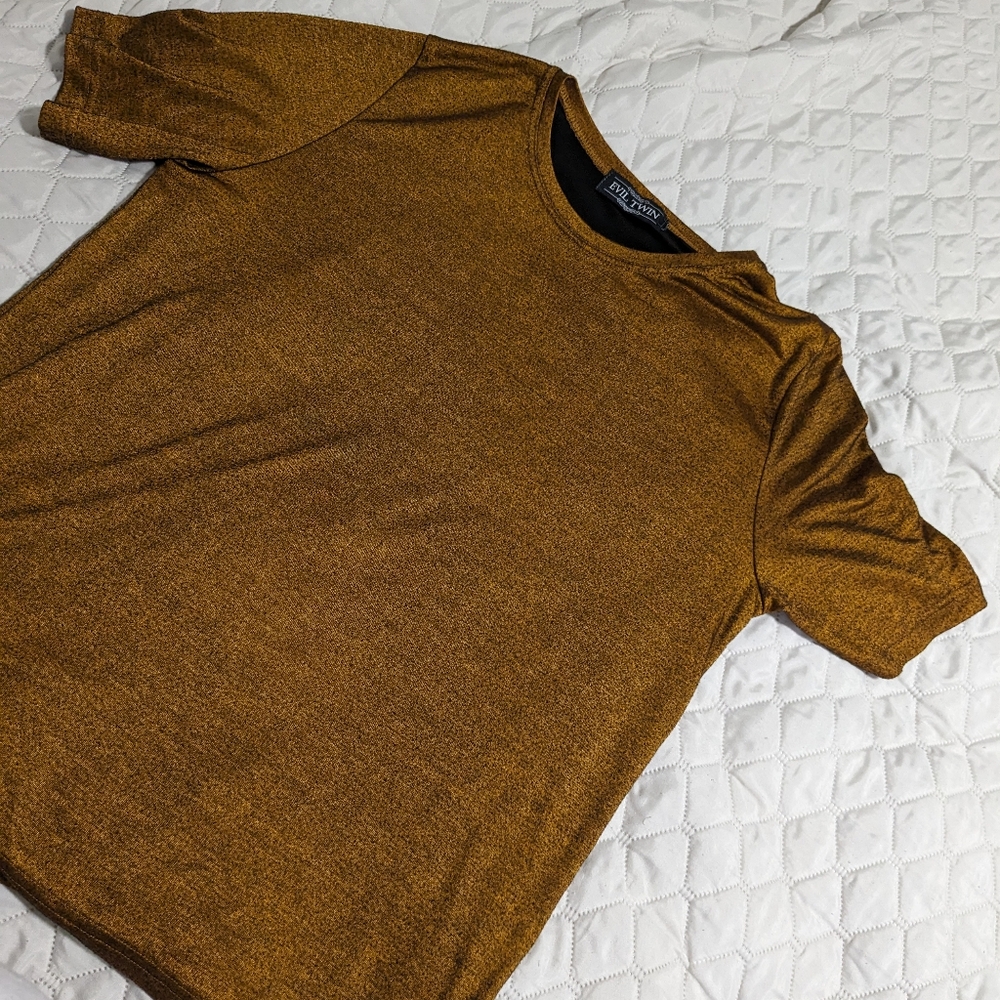 Reflective t-shirt